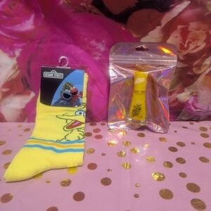 Sesame Street Yellow Socks with Character Design